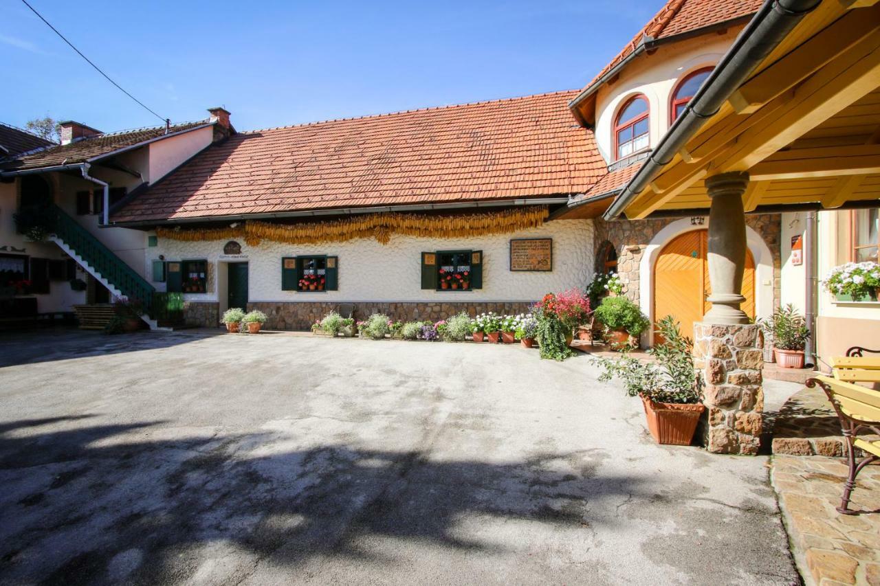Moj Dom-Toplak Otel Jursinci Dış mekan fotoğraf